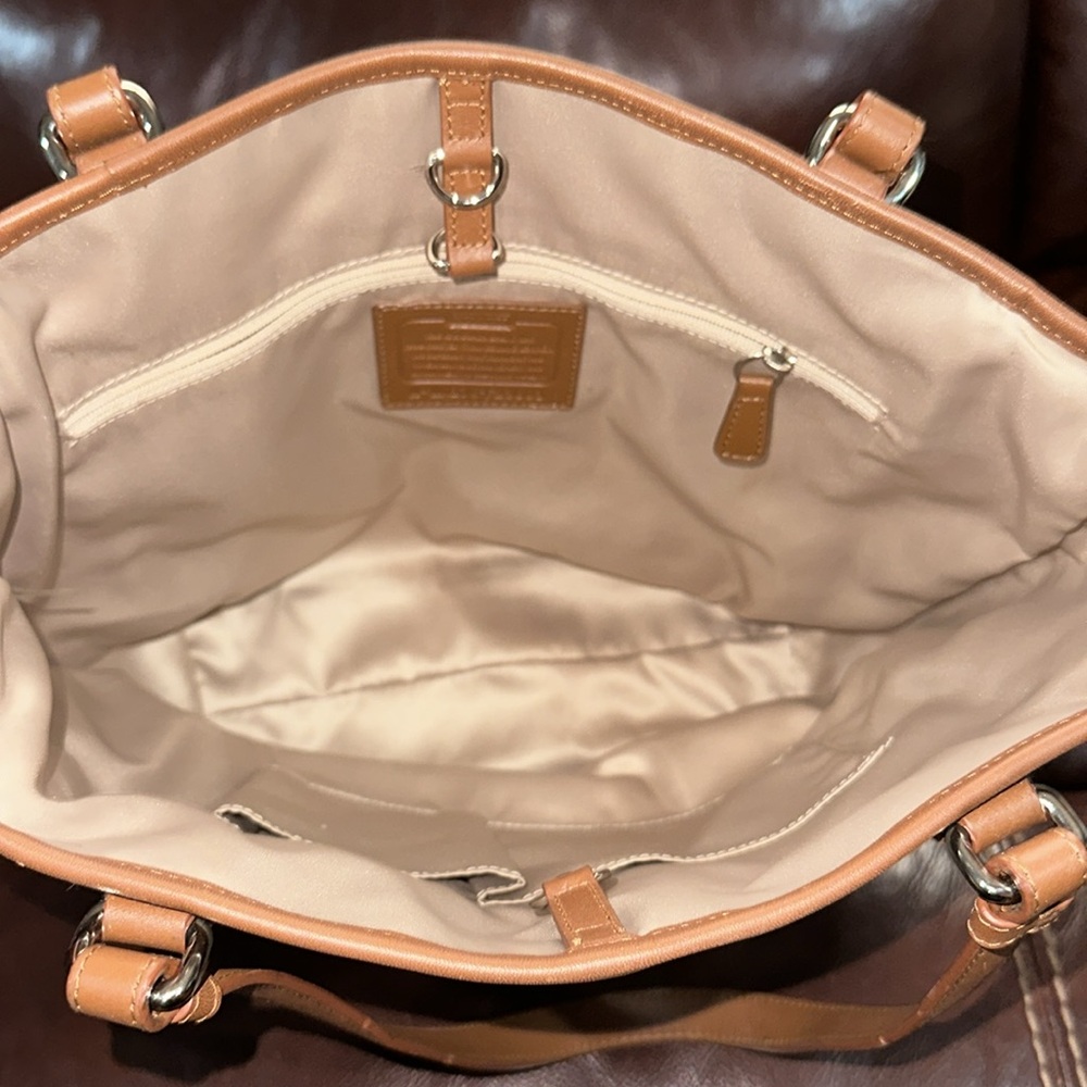 🔥🔥🔥Vintage Coach Colorblock Leather Shoulder Bag - Picture 13 of 15
